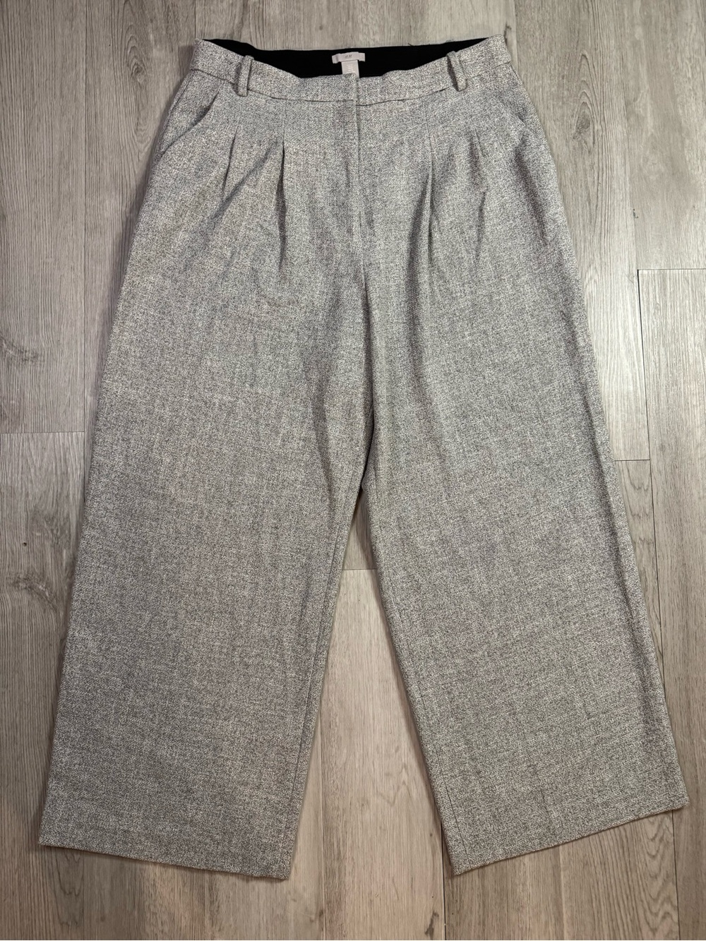 H&M Women’s Gray Textured Wide Leg High Rise Dressy Pants Size 16
